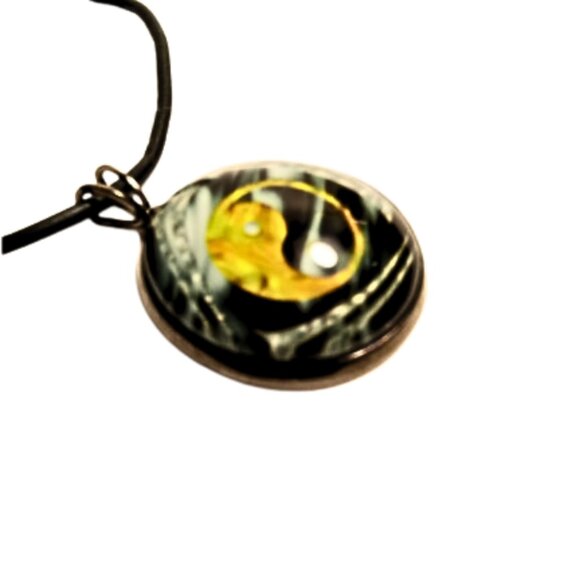 Yin Yang Fire Element Necklace - Picture 2 of 4